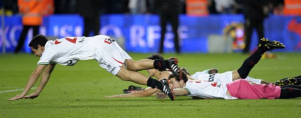 放弃挽留他 放弃挽留他